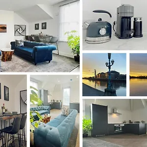 perfectly-located-city-centre-apartments.exeterhotels.net/